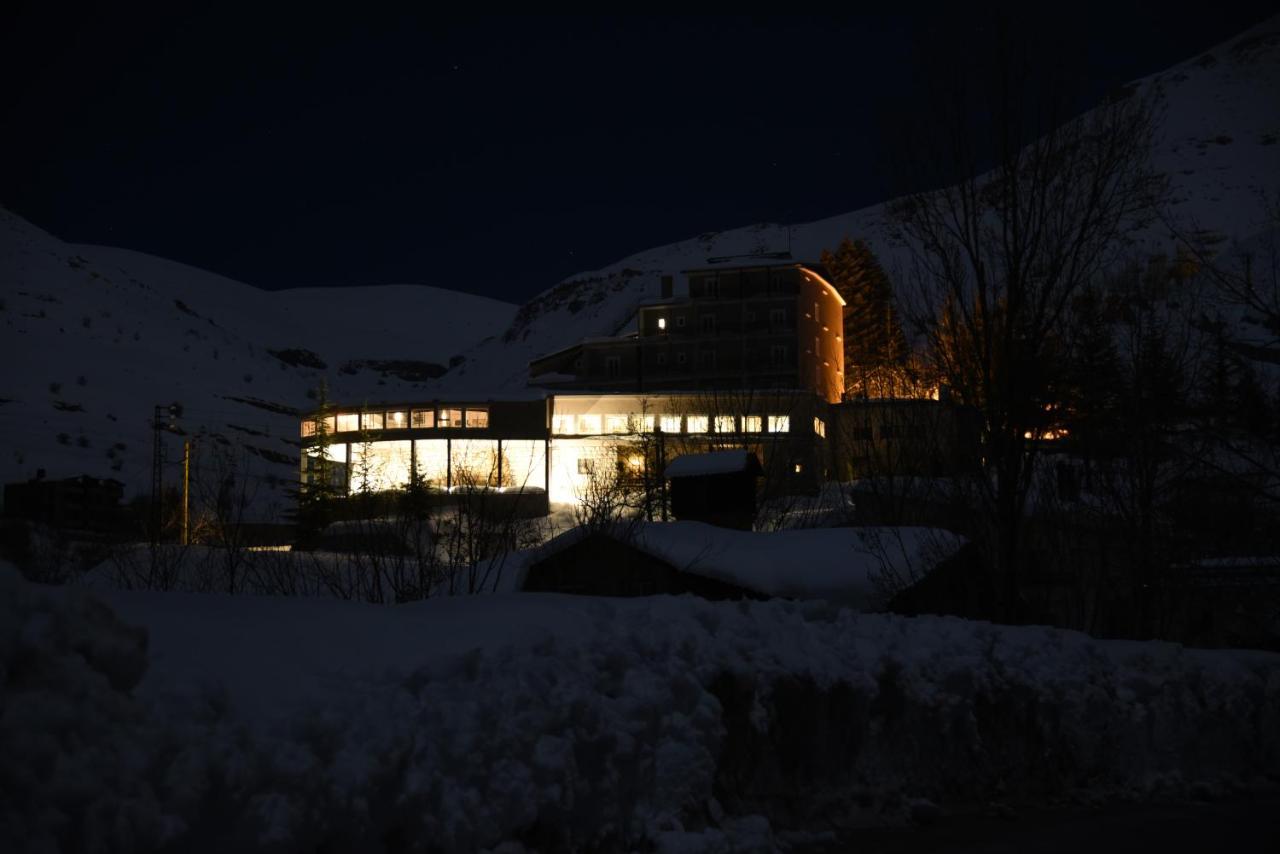 Chateau D'Eau Hotel Faraya Exterior photo